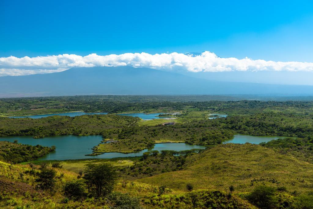 Villa Hillside Retreat - Africa Amini Life Usa River Exterior foto