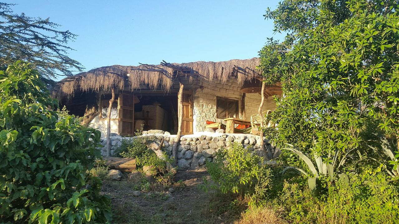 Villa Hillside Retreat - Africa Amini Life Usa River Exterior foto
