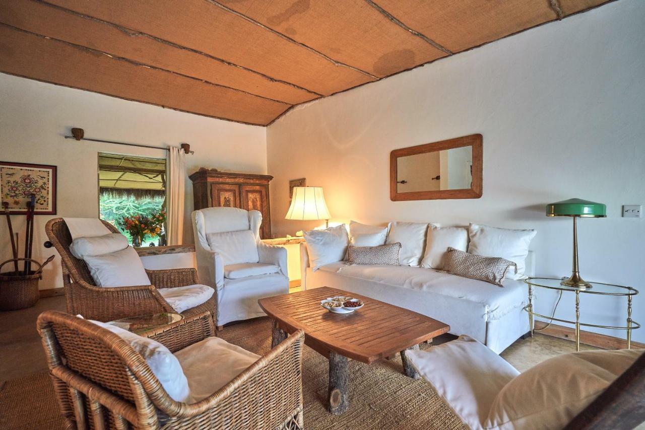Villa Hillside Retreat - Africa Amini Life Usa River Exterior foto