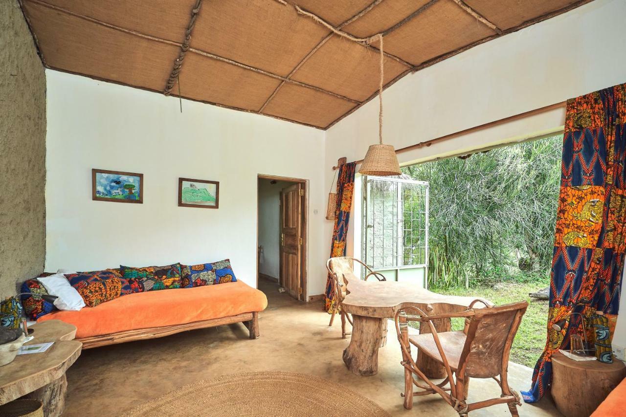Villa Hillside Retreat - Africa Amini Life Usa River Exterior foto