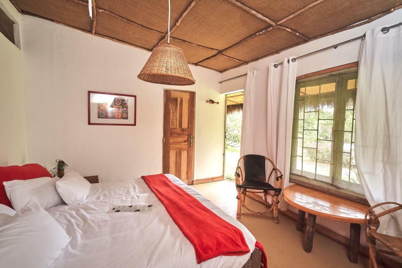 Villa Hillside Retreat - Africa Amini Life Usa River Exterior foto